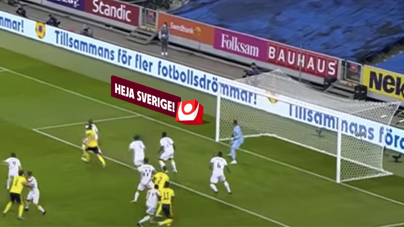 3D-matta med budskap och Vinnarkub bredvid ett mål